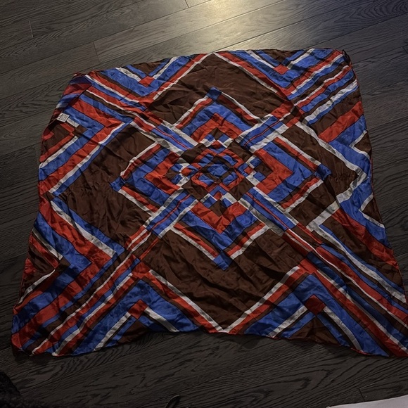 Vintage silk Geometric Multicolor scarf - Picture 4 of 10